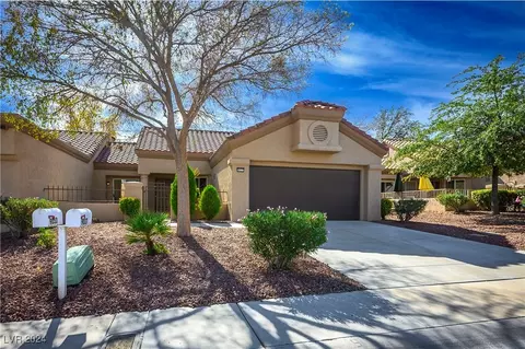 9037 Faircrest Dr, Las Vegas, NV 89134