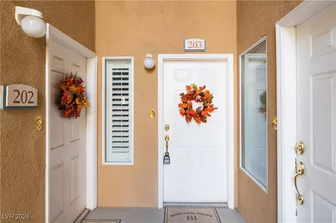 1613 Cardinal Bluff Dr #203, Las Vegas, NV 89128