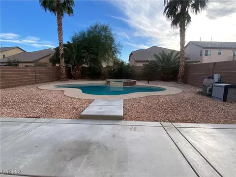 6281 Enchanted Creek Pl, Las Vegas, NV 89122