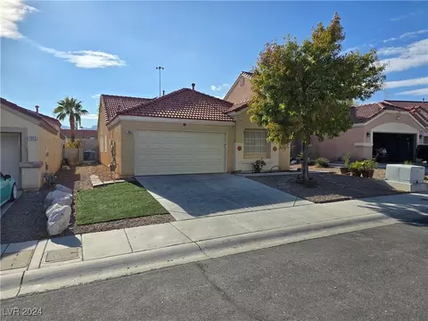 7957 Lovely Pine Pl, Las Vegas, NV 89143