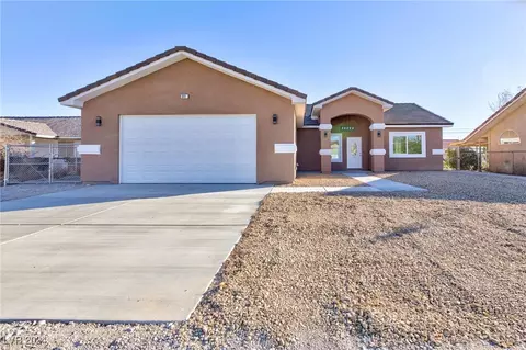 901 Lone Pine Rd, Pahrump, NV 89048