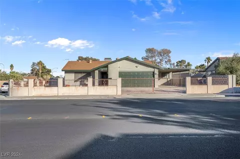 5508 Spencer St, Las Vegas, NV 89119