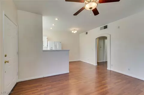 Living - 2201 Ramsgate Dr #424, Henderson, NV 89074 photo 5 of 14