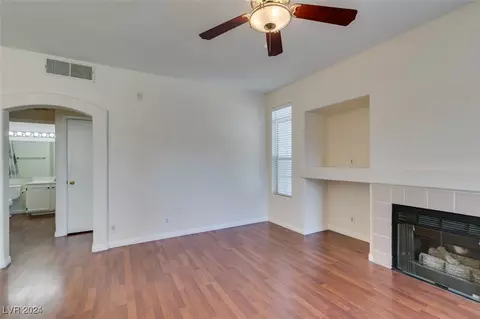 Living - 2201 Ramsgate Dr #424, Henderson, NV 89074 photo 1 of 14