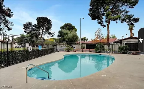 4226 Whippoorwill Cir, Las Vegas, NV 89121