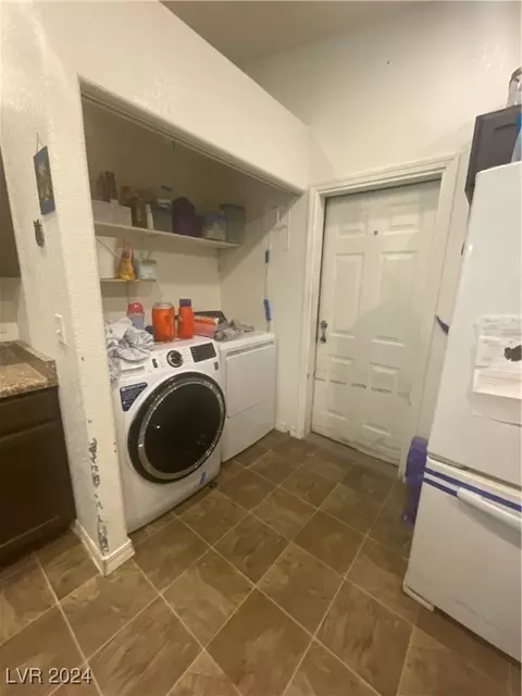130 J V Walker St, Ely, NV 89301 photo 4