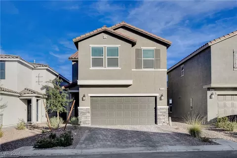10136 Queens Pearl St, Las Vegas, NV 89141
