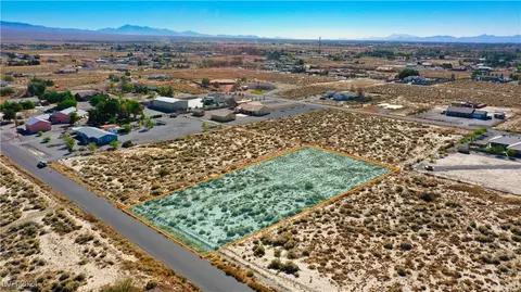 2401 E Deacon St, Pahrump, NV 89048