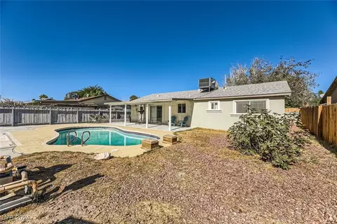 4717 Sunny Brook Ave, Las Vegas, NV 89110