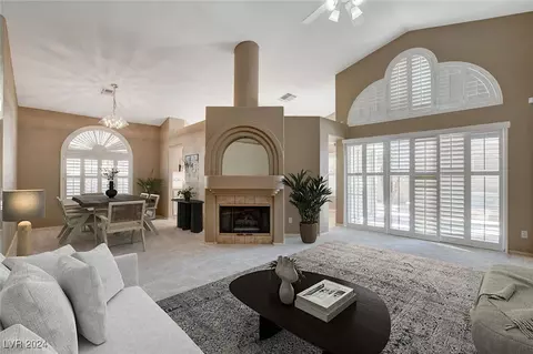 2134 Eaglepath Cir, Henderson, NV 89074 photo 3