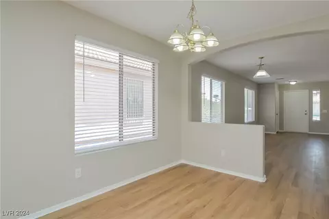 6440 Shining Sand Ave, Las Vegas, NV 89142