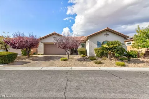 213 Muldowney Ln, Las Vegas, NV 89138