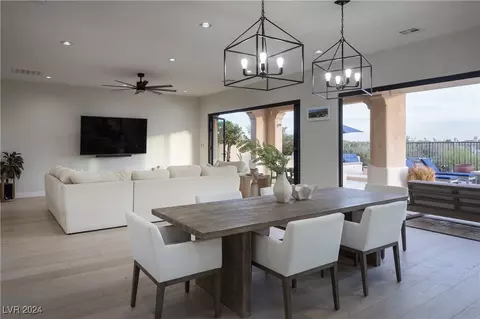 11545 Snow Creek Ave, Las Vegas, NV 89135