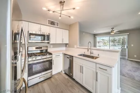 5710 E Tropicana Ave #2059, Las Vegas, NV 89122