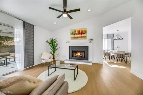 3136 Gentle Breeze St, Las Vegas, NV 89108