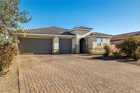4740 Peppertree St, Pahrump, NV 89061