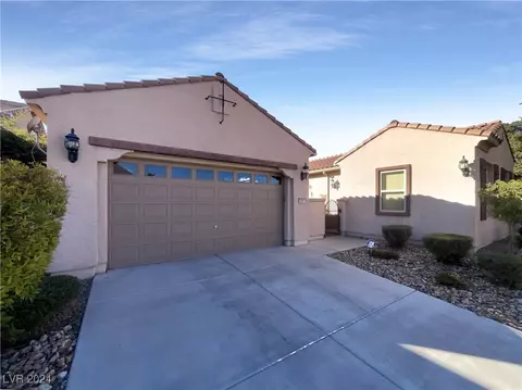 2657 Paris Amour St, Henderson, NV 89044