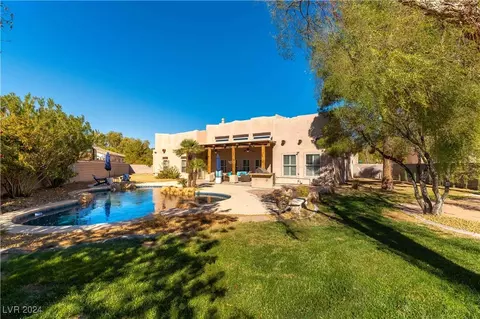 4001 Coyote Crossing St, Las Vegas, NV 89129
