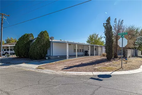 511 E Simkins Rd, Pahrump, NV 89060