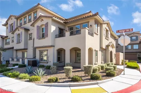 165 Petaluma Valley Dr, Las Vegas, NV 89138