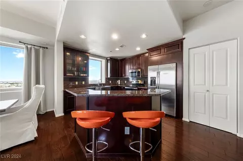 8255 Las Vegas Blvd #1401, Las Vegas, NV 89123