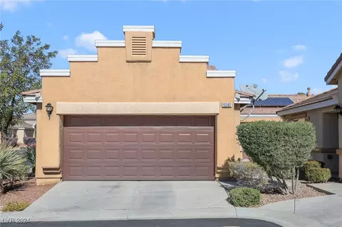 10382 Madagascar Palm St, Las Vegas, NV 89141