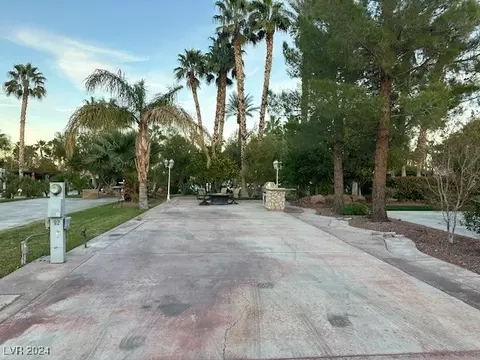8175 Arville St #92, Las Vegas, NV 89139