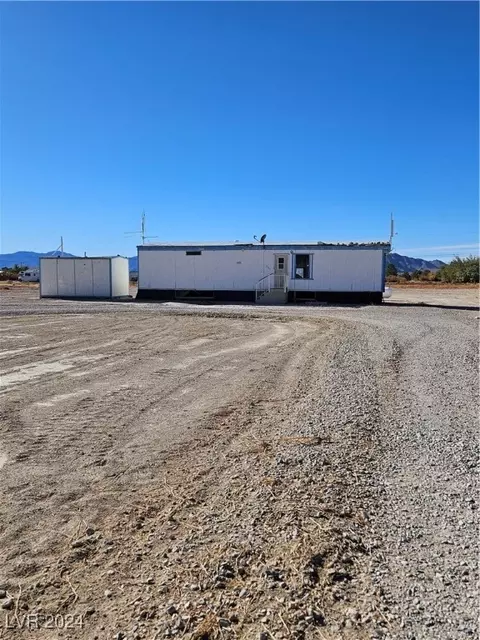 2360 N Linda St, Pahrump, NV 89060