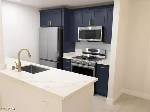 1901 Rio Canyon Ct #103, Las Vegas, NV 89128