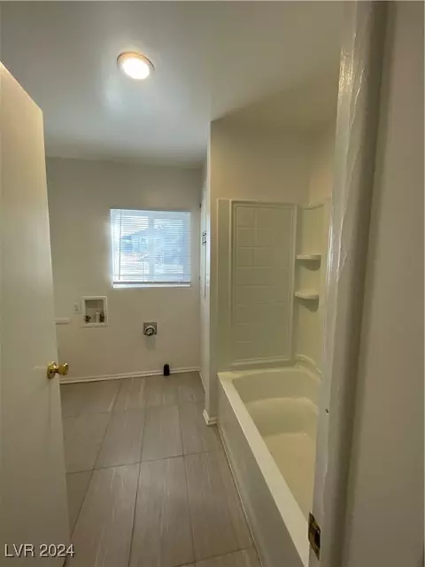 Bath - 21 E Ave, Mcgill, NV 89318 photo 1 of 2
