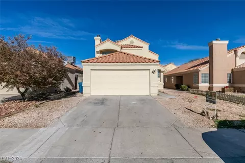 5814 Goodsprings Ct, Las Vegas, NV 89110