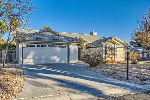 5700 Spicewood Cir, Las Vegas, NV 89130