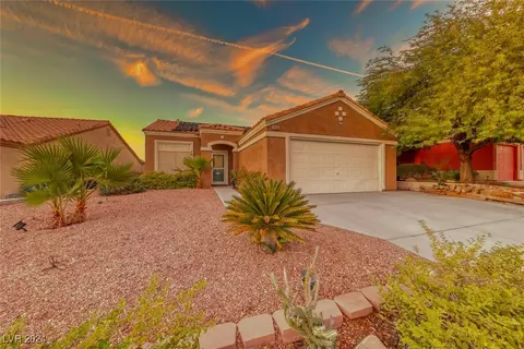 838 Zinnia Cir, Henderson, NV 89015