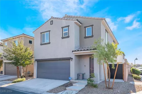 3677 Via Amigos Pl, Las Vegas, NV 89115