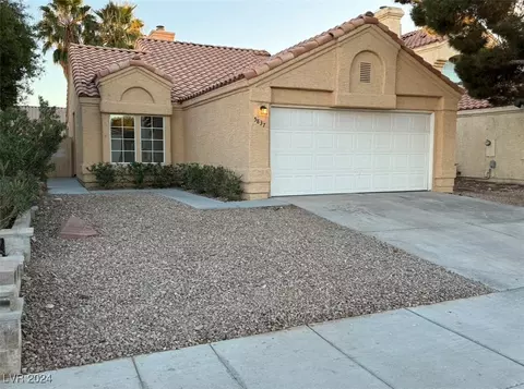 5837 Goodsprings Ct, Las Vegas, NV 89110