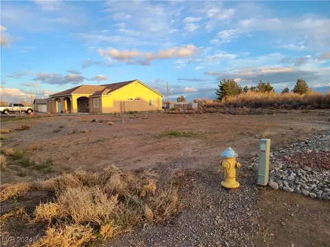 441 Arapahoe St, Pahrump, NV 89048