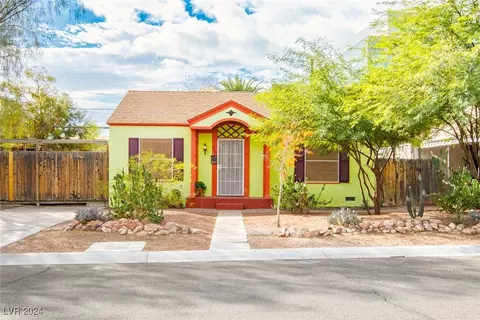 310 Bonanza Way, Las Vegas, NV 89101