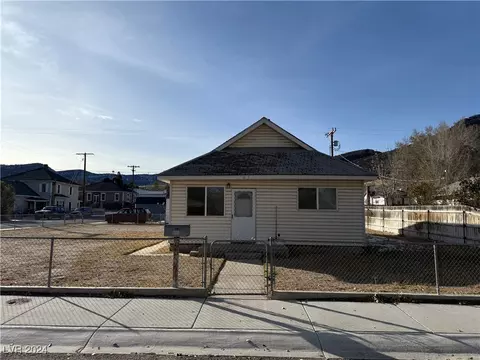 Exterior - 307 Nevada Ave, Ely, NV 89301 photo 1 of 5