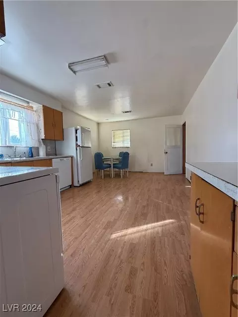 Kitchen - 307 Nevada Ave, Ely, NV 89301 photo 4 of 4