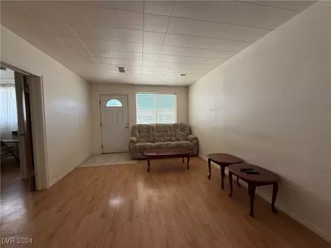 Living - 307 Nevada Ave, Ely, NV 89301 photo 2 of 2