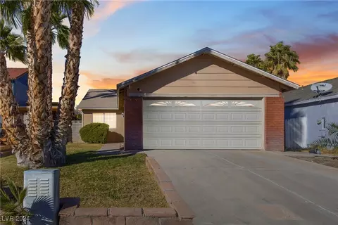 435 Linn Ln, Las Vegas, NV 89110