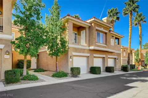 251 S Green Valley Pkwy #4213, Henderson, NV 89012
