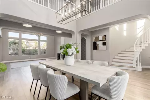 7208 Iron Oak Ave, Las Vegas, NV 89113