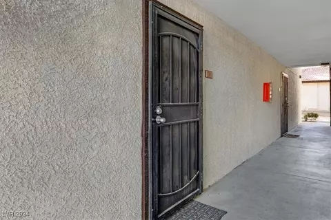 2451 N Rainbow Blvd #1081, Las Vegas, NV 89108