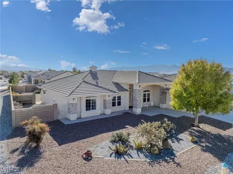 5421 E Chasemoor St, Pahrump, NV 89061