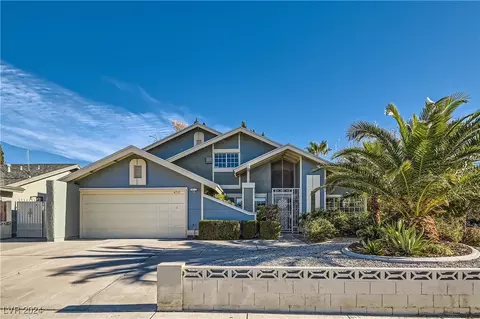 4712 Hackamore Dr, Las Vegas, NV 89103