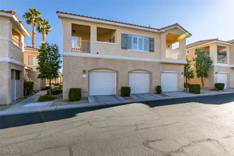 251 S Green Valley Pkwy #2811, Henderson, NV 89012