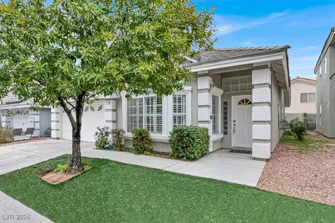 112 Golf Course St, Las Vegas, NV 89145