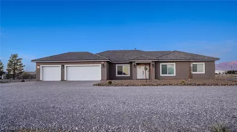 1210 W Labrador St, Pahrump, NV 89048