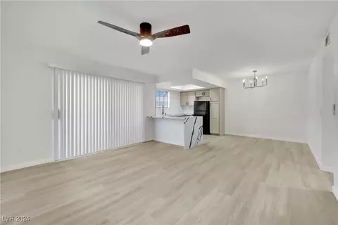 7200 Pirates Cove Rd #1002, Las Vegas, NV 89145